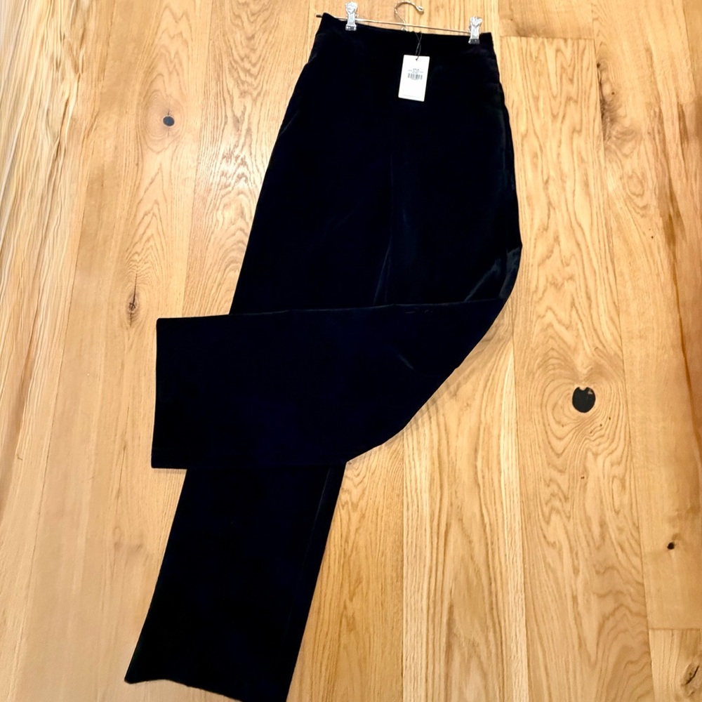 AVARA Evie Black Velvet Pants